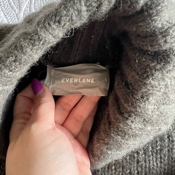 Everlane - The Cloud Turtleneck - Chunky - Moss - Picture 6 of 12